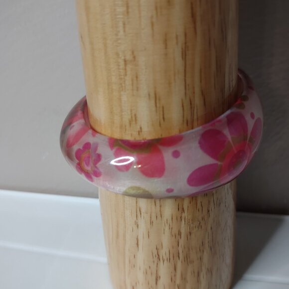 8 Inch Vintage Cute Pink Flower Bangle - Picture 5 of 11